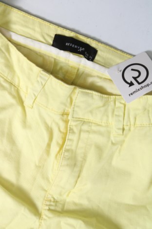 Pantaloni de femei Reserved, Mărime XS, Culoare Galben, Preț 44,99 Lei