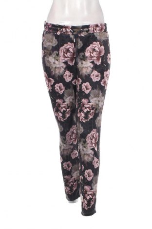 Pantaloni de femei Rich & Royal, Mărime S, Culoare Multicolor, Preț 102,99 Lei