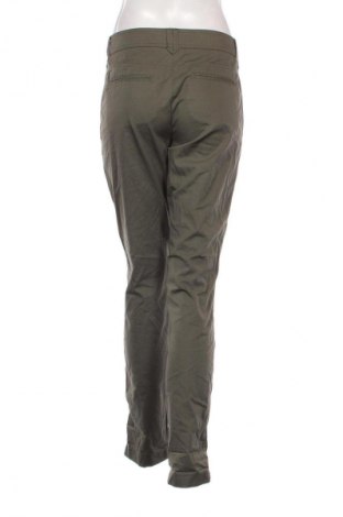 Damenhose S.Oliver, Größe M, Farbe Grün, Preis 8,99 €