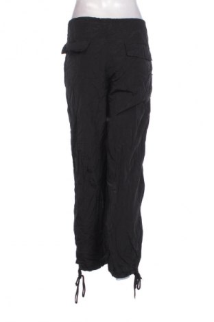 Pantaloni de femei SHEIN, Mărime XS, Culoare Negru, Preț 57,99 Lei