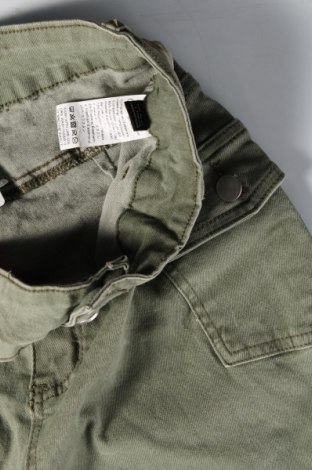 Pantaloni de femei SHEIN, Mărime L, Culoare Verde, Preț 38,99 Lei