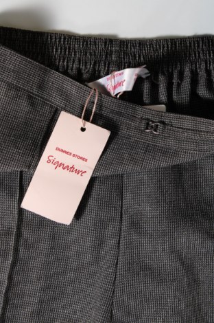 Damenhose Signature, Größe M, Farbe Grau, Preis € 15,99