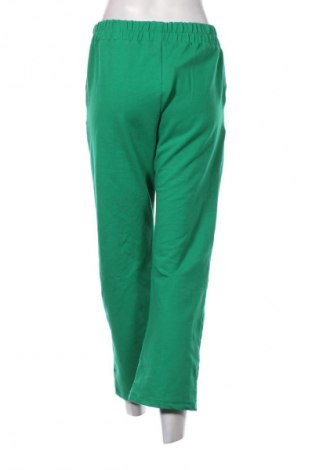 Pantaloni trening de femei SoBe, Mărime M, Culoare Verde, Preț 35,99 Lei