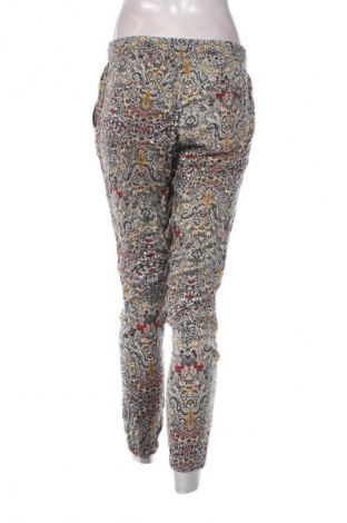 Pantaloni de femei Stradivarius, Mărime S, Culoare Multicolor, Preț 19,99 Lei