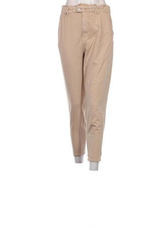 Damenhose Stradivarius, Größe M, Farbe Beige, Preis € 4,99