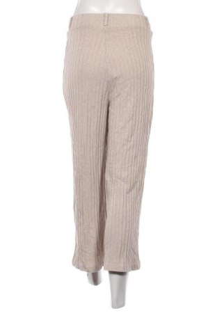 Damenhose Stradivarius, Größe M, Farbe Beige, Preis 4,49 €