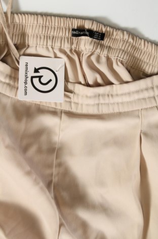 Damenhose Stradivarius, Größe S, Farbe Beige, Preis € 8,99