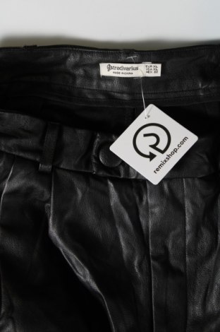 Damenhose Stradivarius, Größe XL, Farbe Schwarz, Preis € 9,49