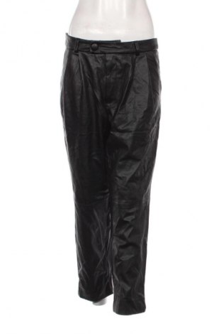 Damenhose Stradivarius, Größe XL, Farbe Schwarz, Preis € 9,49