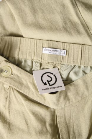 Pantaloni de femei Stradivarius, Mărime S, Culoare Verde, Preț 55,99 Lei