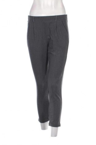 Pantaloni de femei Stradivarius, Mărime XS, Culoare Gri, Preț 26,99 Lei