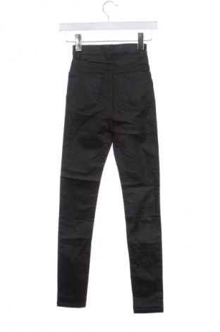 Pantaloni de femei Stradivarius, Mărime XXS, Culoare Negru, Preț 44,99 Lei