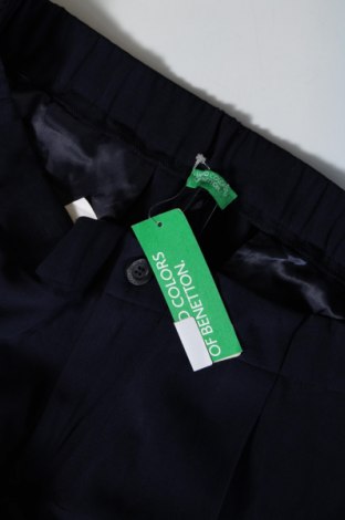 Pantaloni de femei United Colors Of Benetton, Mărime L, Culoare Albastru, Preț 137,99 Lei