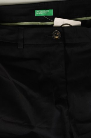 Pantaloni de femei United Colors Of Benetton, Mărime XS, Culoare Negru, Preț 54,99 Lei