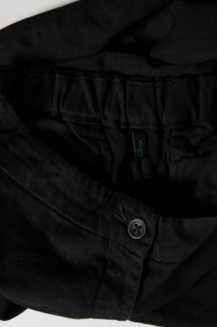 Pantaloni de femei United Colors Of Benetton, Mărime L, Culoare Negru, Preț 54,99 Lei