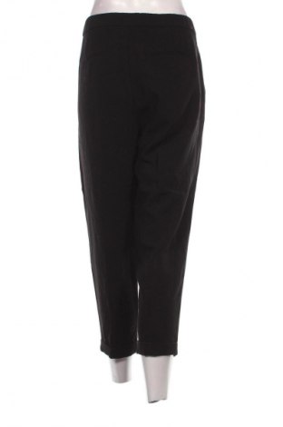 Pantaloni de femei United Colors Of Benetton, Mărime L, Culoare Negru, Preț 134,99 Lei