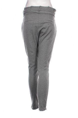 Pantaloni de femei Vero Moda, Mărime S, Culoare Gri, Preț 31,99 Lei