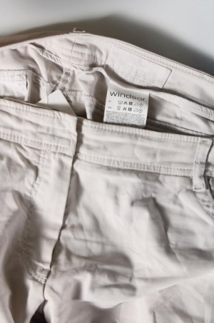 Pantaloni de femei WINDSOR., Mărime XL, Culoare Bej, Preț 102,99 Lei