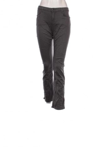 Damenhose Wrangler, Größe M, Farbe Grau, Preis € 47,79