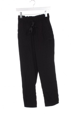 Pantaloni de femei Zara, Mărime XS, Culoare Negru, Preț 19,99 Lei