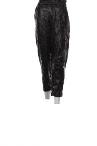 Pantaloni de femei Zara, Mărime S, Culoare Negru, Preț 35,99 Lei