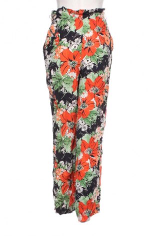 Pantaloni de femei Zara, Mărime S, Culoare Multicolor, Preț 31,99 Lei