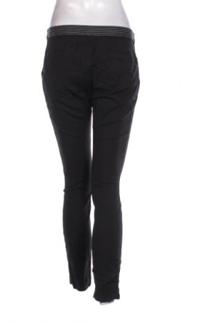 Pantaloni de femei Zara, Mărime M, Culoare Negru, Preț 26,99 Lei