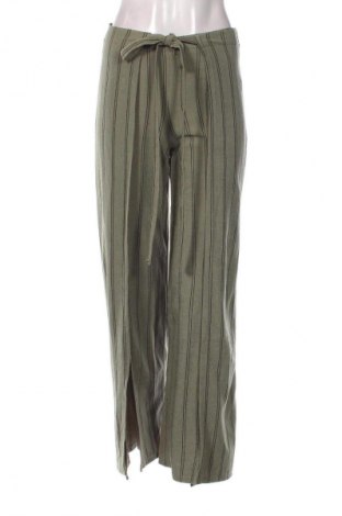 Pantaloni de femei Zara, Mărime S, Culoare Verde, Preț 99,99 Lei