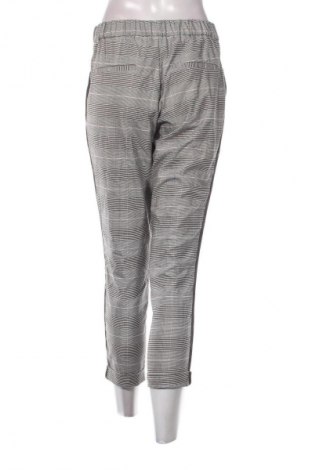 Pantaloni de femei Zara Trafaluc, Mărime S, Culoare Gri, Preț 19,99 Lei