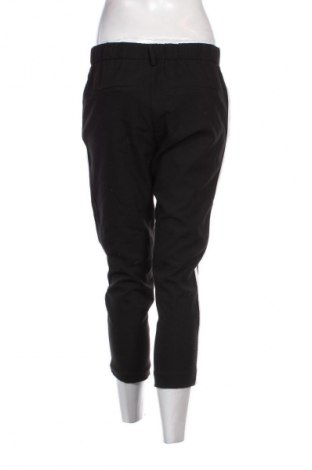 Pantaloni de femei Zara Trafaluc, Mărime M, Culoare Negru, Preț 88,99 Lei