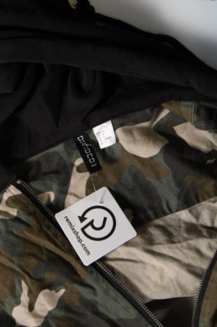 Dámska mikina  H&M Divided, Veľkosť XS, Farba Viacfarebná, Cena  8,95 €