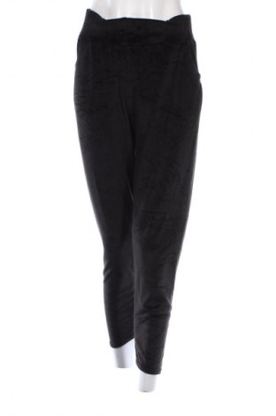 Pantaloni trening de femei, Mărime S, Culoare Negru, Preț 43,99 Lei