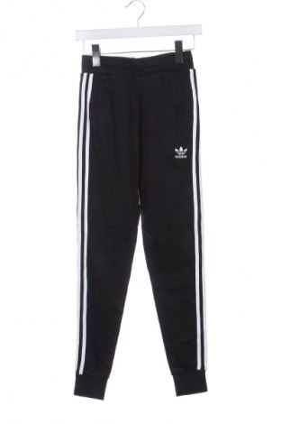 Pantaloni trening de femei Adidas Originals, Mărime XS, Culoare Negru, Preț 290,99 Lei