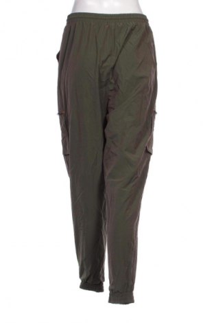 Pantaloni trening de femei Clockhouse, Mărime M, Culoare Verde, Preț 43,99 Lei