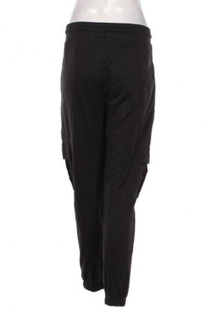 Pantaloni trening de femei LC Waikiki, Mărime XL, Culoare Negru, Preț 63,99 Lei