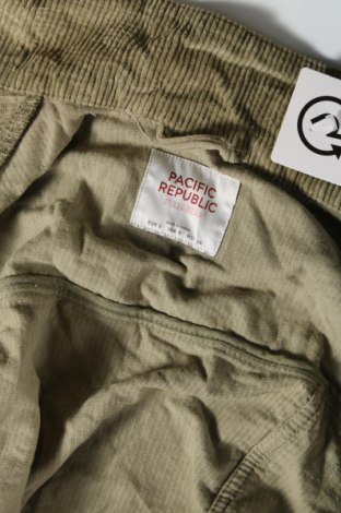 Dámska bunda  Pull&Bear, Veľkosť S, Farba Zelená, Cena  27,45 €