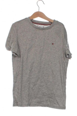 Kinder T-Shirt Tommy Hilfiger, Größe 8-9y/ 134-140 cm, Farbe Grau, Preis 34,49 €