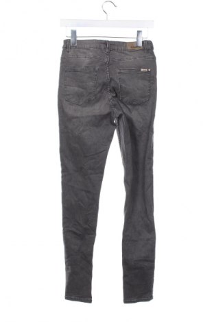 Gyerek farmernadrág Garcia Jeans, Méret 15-18y / 170-176 cm, Szín Szürke, Ár 2 099 Ft