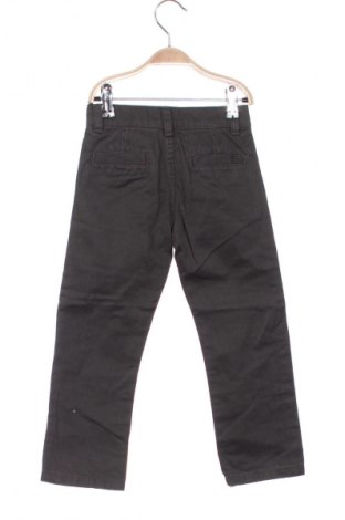 Kinderjeans YCC, Größe 3-4y/ 104-110 cm, Farbe Grau, Preis € 17,99