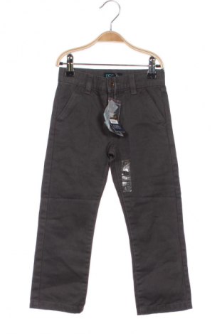 Kinderjeans YCC, Größe 3-4y/ 104-110 cm, Farbe Grau, Preis € 17,99