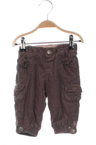 Kinder Cordhose Zara, Größe 6-9m/ 68-74 cm, Farbe Aschrosa, Preis 3,99 €