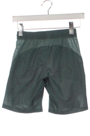 Pantaloni scurți pentru copii, Mărime 8-9y/ 134-140 cm, Culoare Verde, Preț 29,99 Lei