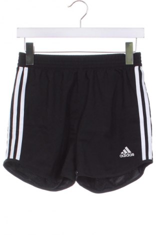 Dětské krátké kalhoty  Adidas, Velikost 12-13y/ 158-164 cm, Barva Černá, Cena  209,00 Kč