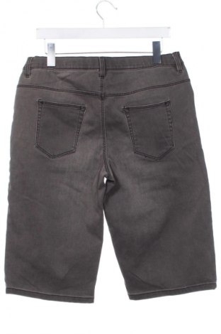 Kinder Shorts C&A, Größe 15-18y/ 170-176 cm, Farbe Grau, Preis 3,99 €