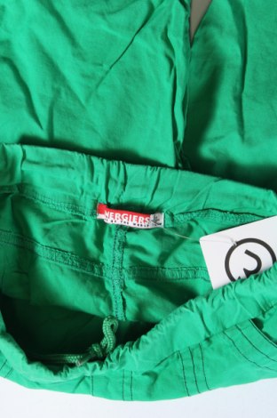 Pantaloni scurți pentru copii Energiers, Mărime 5-6y/ 116-122 cm, Culoare Verde, Preț 20,99 Lei