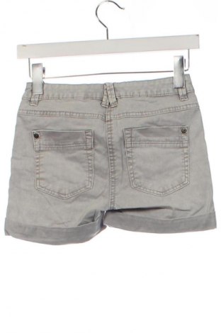 Kinder Shorts S.Oliver, Größe 9-10y/ 140-146 cm, Farbe Grau, Preis 7,99 €