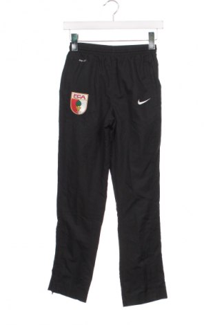 Pantaloni de trening, pentru copii Nike, Mărime 9-10y/ 140-146 cm, Culoare Negru, Preț 56,99 Lei