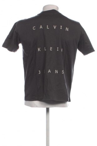 Pánské tričko  Calvin Klein Jeans, Velikost XS, Barva Šedá, Cena  1 309,00 Kč