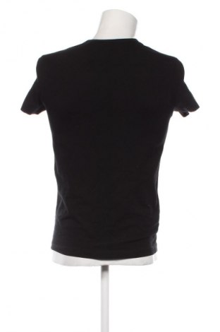 Ανδρικό t-shirt Guy Laroche, Μέγεθος M, Χρώμα Μαύρο, Τιμή 56,37 €