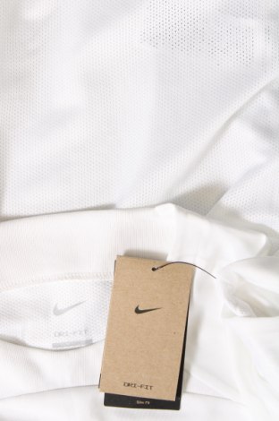 Tricou de bărbați Nike, Mărime L, Culoare Alb, Preț 110,99 Lei